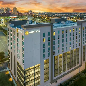 Hotel La Quinta & By Wyndham Downtown Stadium Nashville